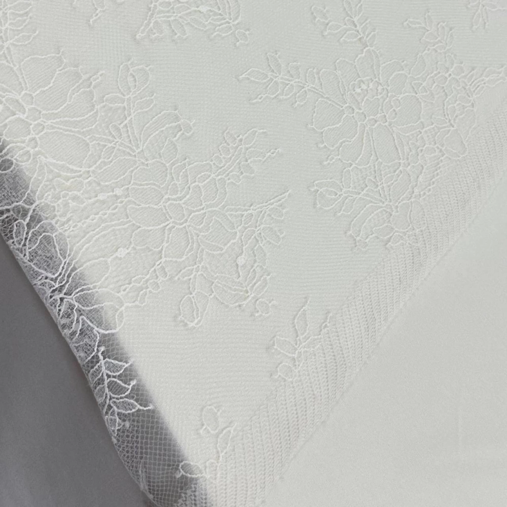 RENDA FRANCESA -100cmx150cm-96% PA/04%ELAST -OFF WHITE